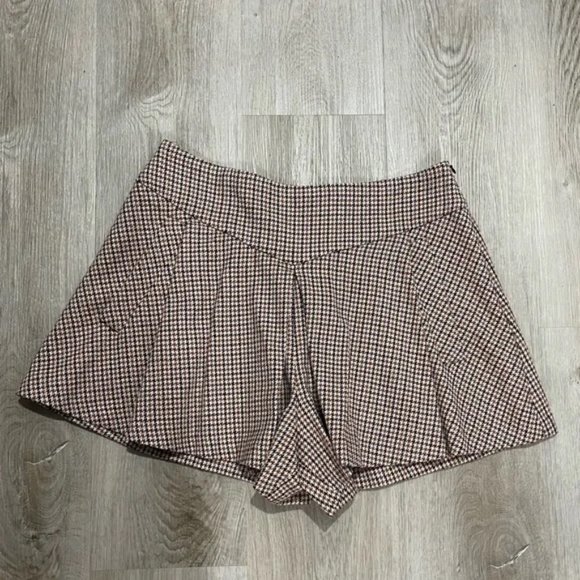 Maje Houndstooth Camel Skirt-Style Shorts - Picture 7 of 10